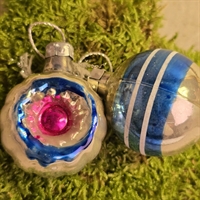 blaastribet-soelv-reflektor-glas-julekugler-gammel-glas-juletraespynt-